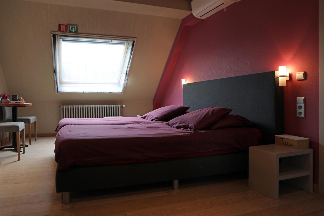 A Casa-Radici Bed & Breakfast นิวว์ปอร์ท ภายนอก รูปภาพ