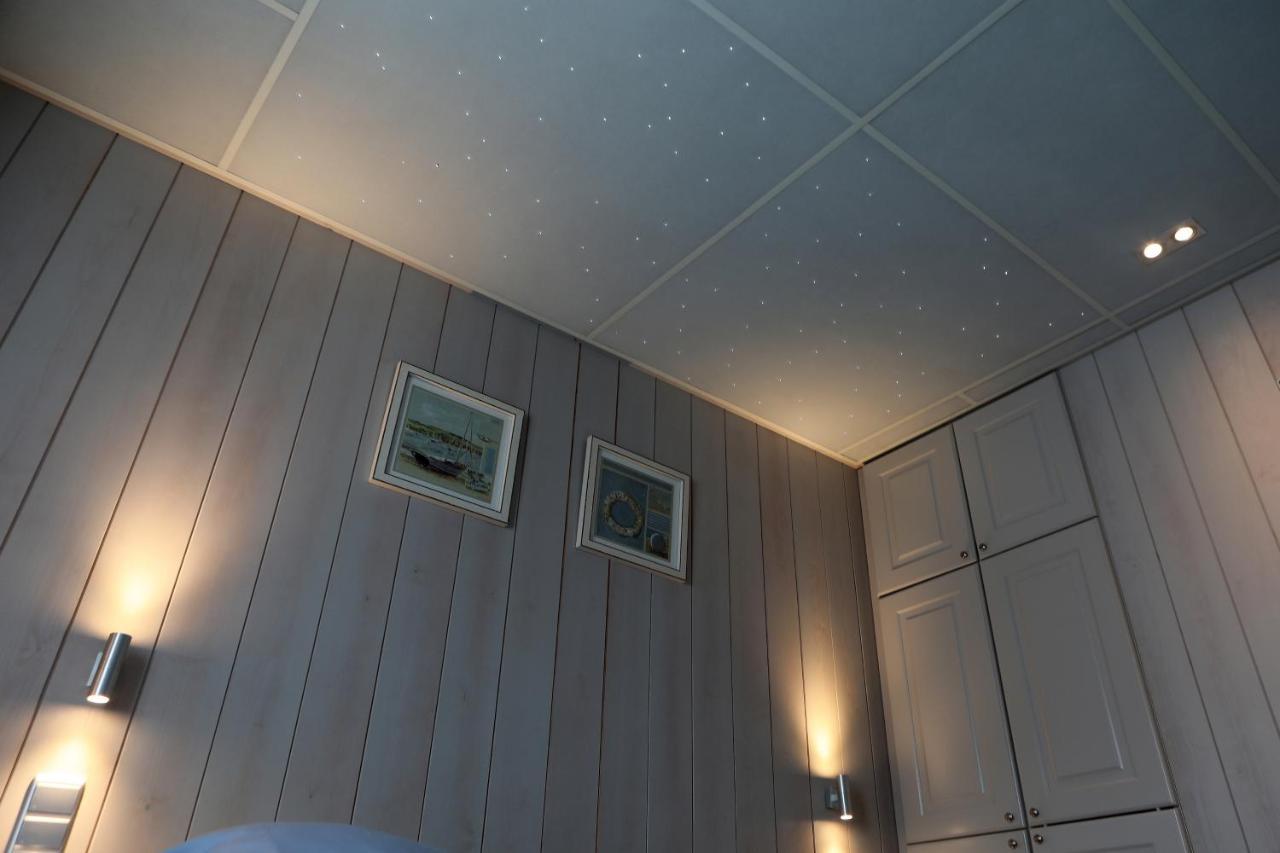 A Casa-Radici Bed & Breakfast นิวว์ปอร์ท ภายนอก รูปภาพ