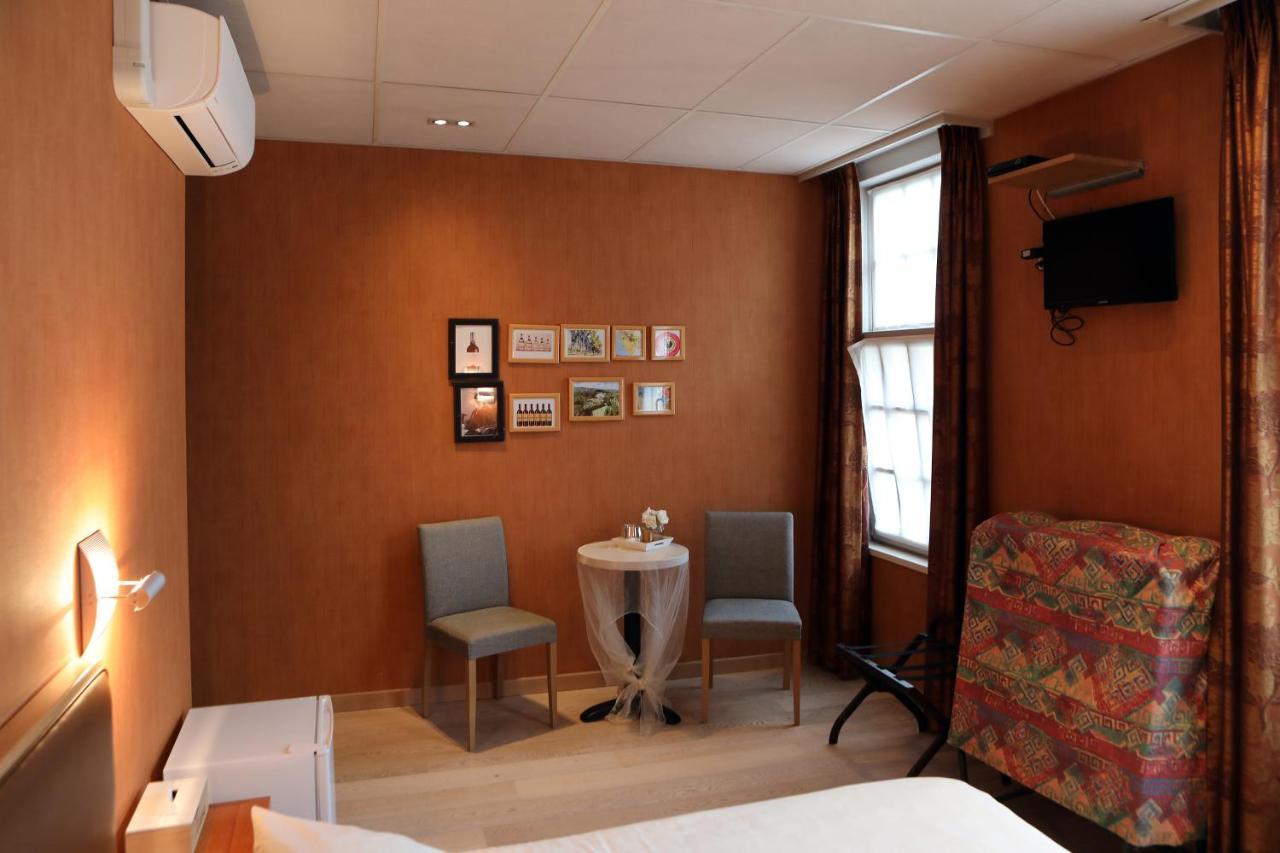 A Casa-Radici Bed & Breakfast นิวว์ปอร์ท ภายนอก รูปภาพ