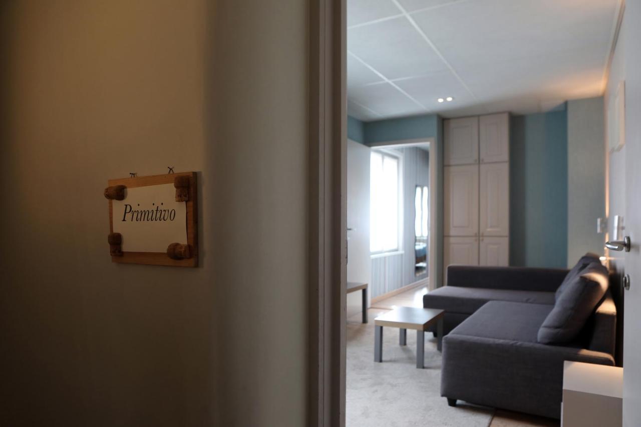 A Casa-Radici Bed & Breakfast นิวว์ปอร์ท ภายนอก รูปภาพ